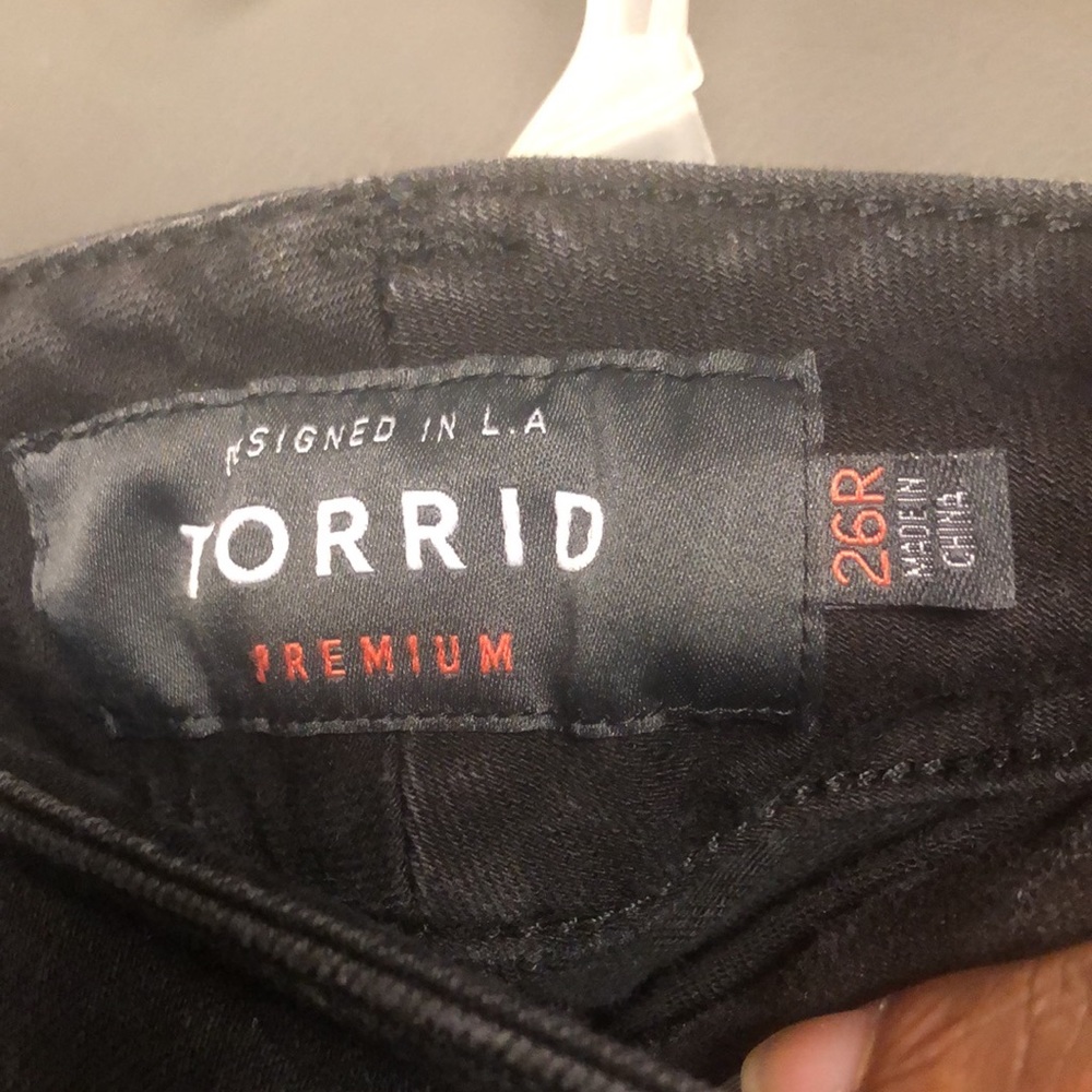 Torrid - Picture 5 of 6